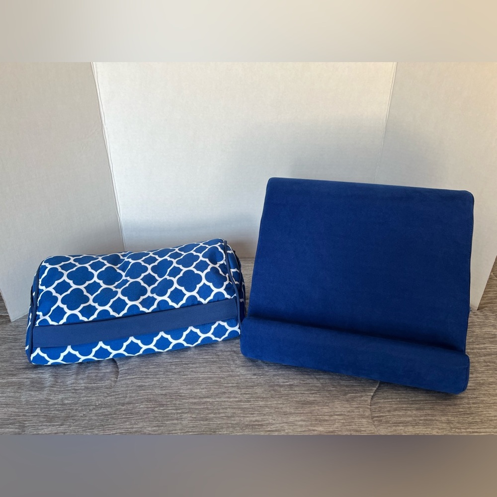 Pillow Pad & Lap Gear. To hold tablets or phone while watching or reading!